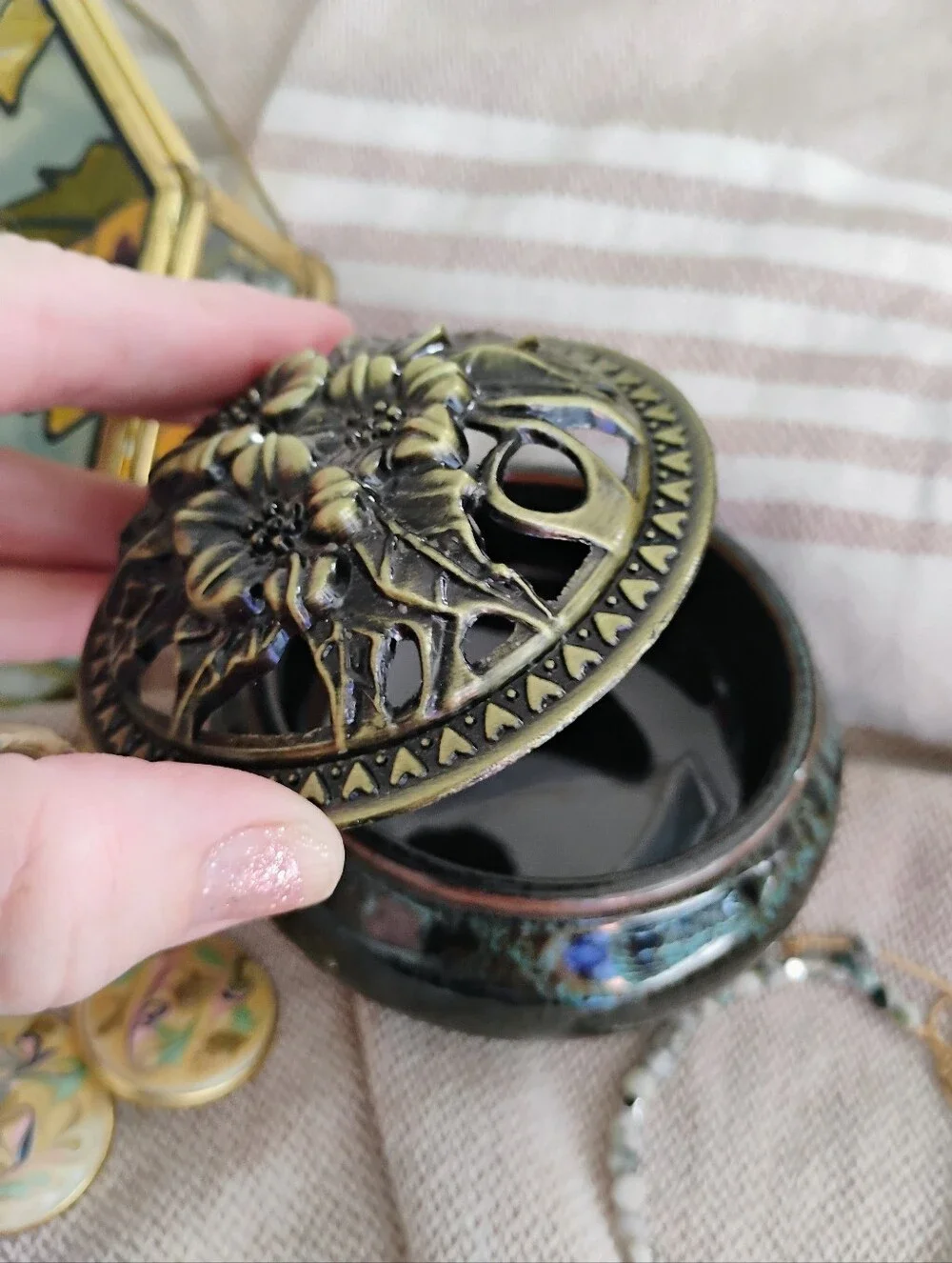 Vintage, Jewelry Lidded Trinket Box, Floral